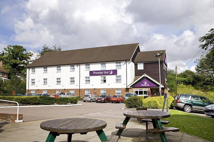 Premier Inn Stevenage Extérieur photo